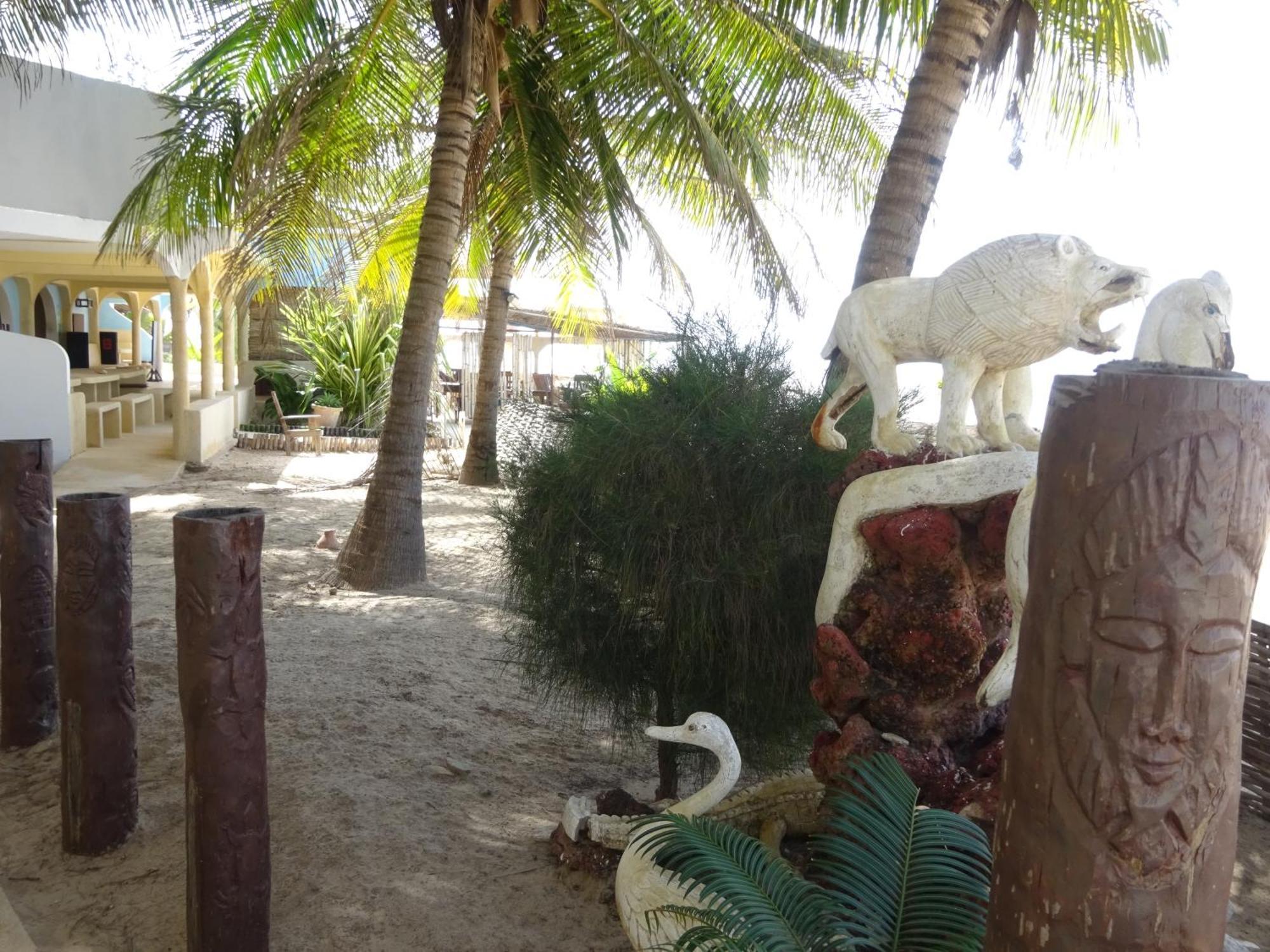Hotel Du Bar De La Mer Cap Skirring Kabrousse エクステリア 写真